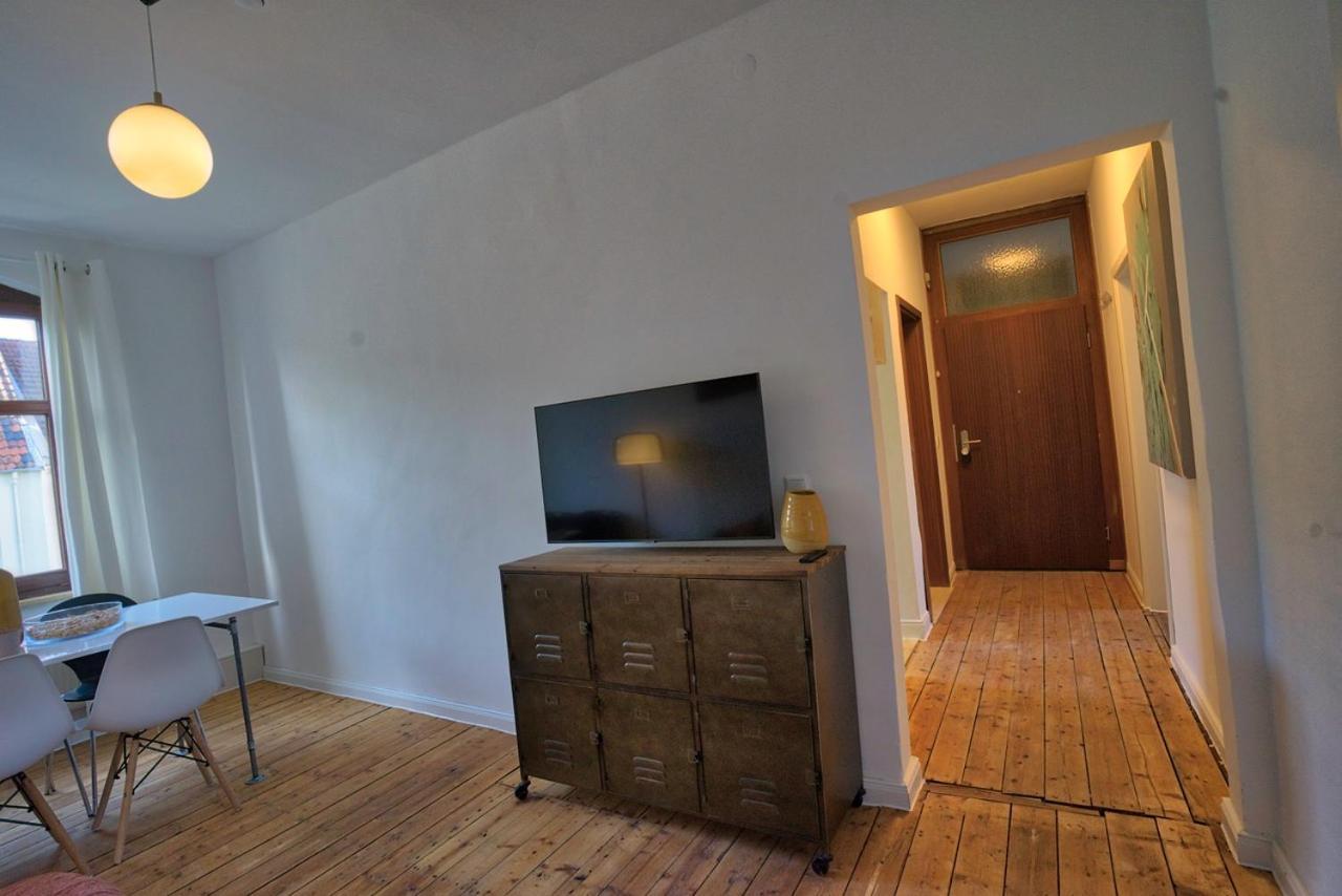 Stadtwohnungen Linden - Ferienwohnung Im Dachgeschoss Hannover Esterno foto